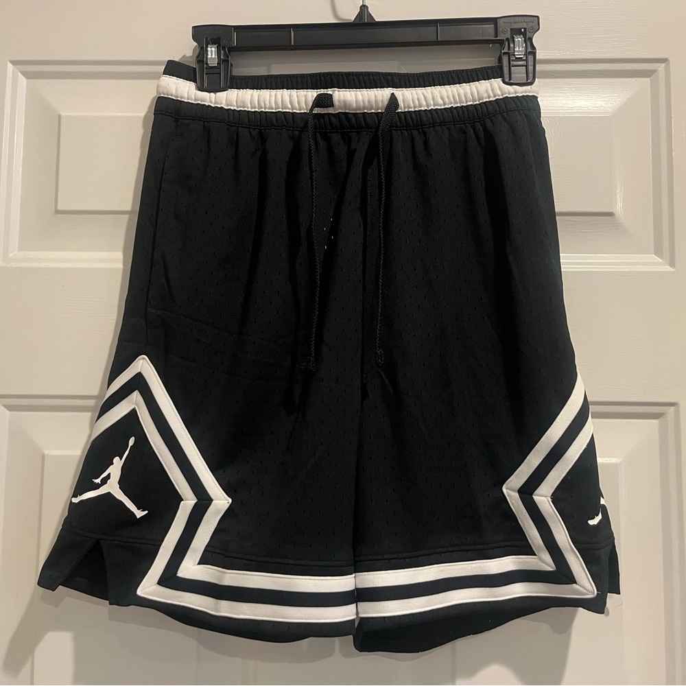 Jordan men’s basketball shorts, size small, new with tags